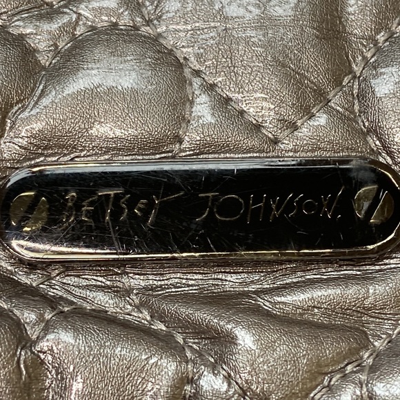 ON HOLD! 💖 Betsy Johnson Silver Heart Tote - Picture 4 of 13